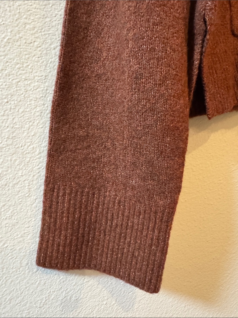 NWT Small Abercrombie & Fitch Women's Rust Cardigan with Front Pockets! - Picture 6 of 10